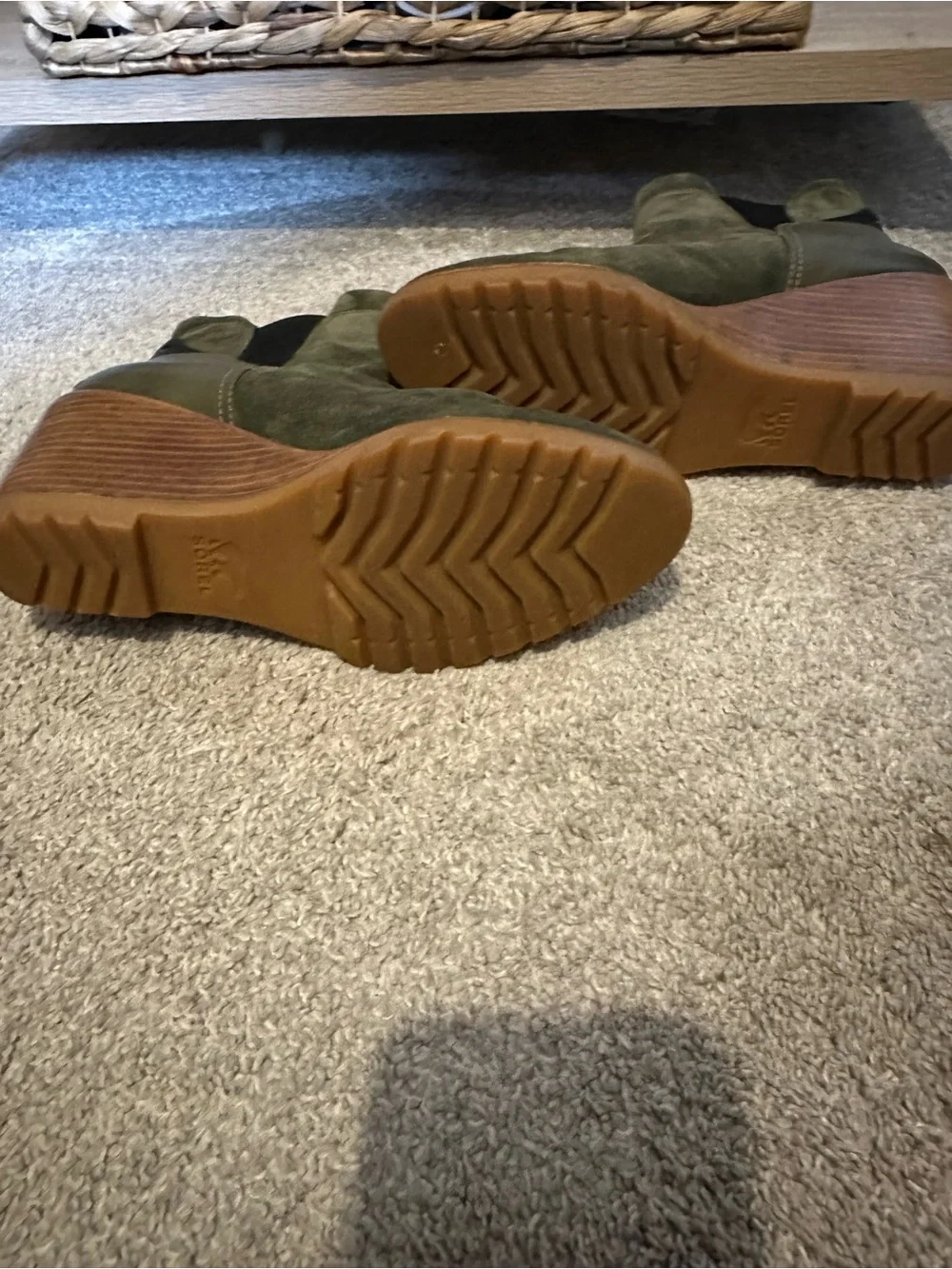 Sorel stylish olive